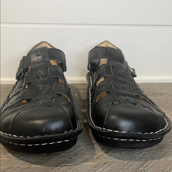 Pesca Black Butter Sandal / Women Size EU 41 / US 10.5 - Picture 7 of 11